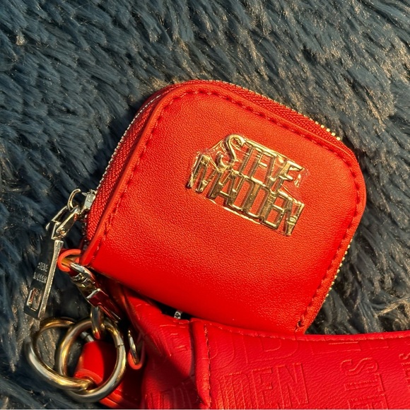 Steve Madden Vibrant Red Shoulder Bag with Silver Accents - Picture 3 of 12